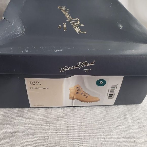 Universal Thread Tully Hiking Boots - Womens size 9 NEW - Picture 4 of 5
